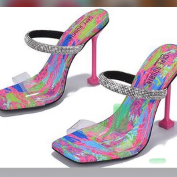 Shoes/boots/sandals - Picture 4 of 9